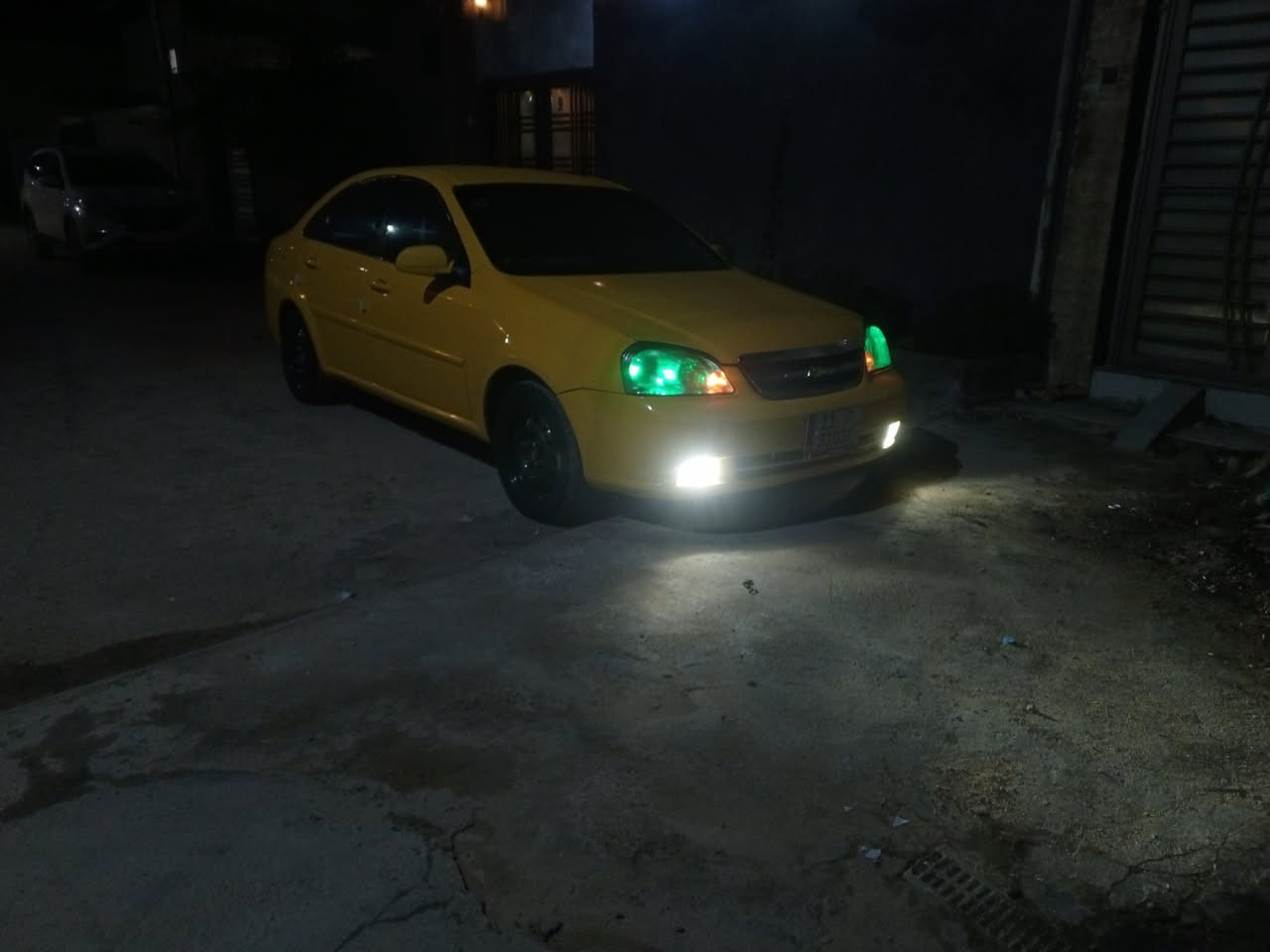 سلام عليكم اوبترا موديل 2009اصل زركه رقم بغداد انكليزي بسمي سياره توني امطلعه من التعمير سياره حيل حلوه اوجاهزه احله من الصور مكاني كربلاء *********** السعر 68 مراوس ابخصوصي حسب القناعه
