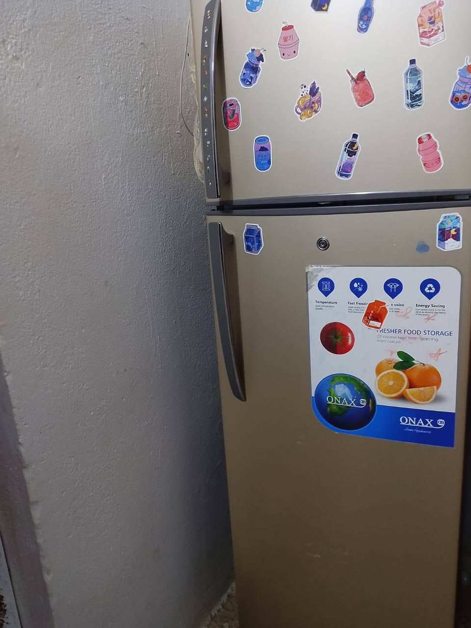 ثلاجه نضيفه شغاله للبيع السعر  على
الخاص


**إذا كنت صاحب هذا الإعلان وتريد حذفه لأي سبب، رجاءا أرسل رسالة إلى الدعم الفني**