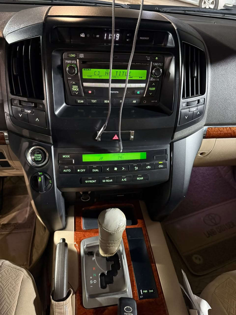 السلام عليّكم لاندكروزر موديل ٢٠١٢ ماشية ٢٠٠٠٠٠ مكفولة من كلشي رايده ٣٧٥ تلث شدات وخمسة وسبعين ورقة موجود على الفيس


**إذا كنت صاحب هذا الإعلان وتريد حذفه لأي سبب، رجاءا أرسل رسالة إلى الدعم الفني**