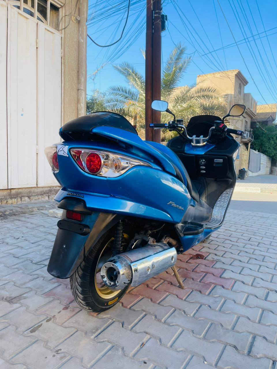 فورزه 0/9 دراجه جديده روان واحد ونص ثابت شلعه ومعدل ترايك للبصره حماوه جوه النص ثابته نمره سلف بكل وقت كلوب جنطه مكان بغداد رقم ***********
