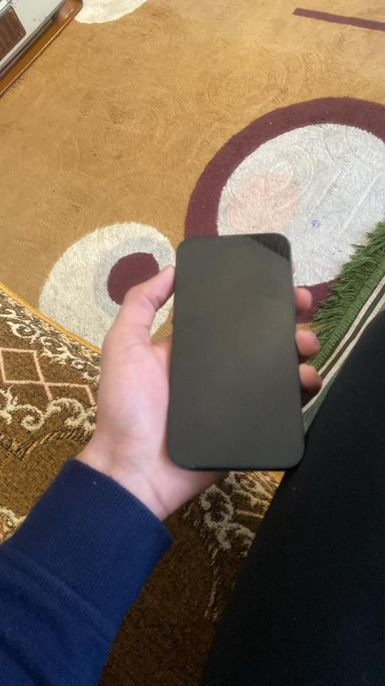 سلام عليكم عند تلفون ايفون 13عادي كسر كارتونه مستعمل قليل بطاريته ١٠٠ذاكره ١٢٨تلفرن فولل مابه ولا شخط بعده بضمان الشركه ماستر الي يريده يتواصل وياي على الرقم ***********
البكان الراشديه
