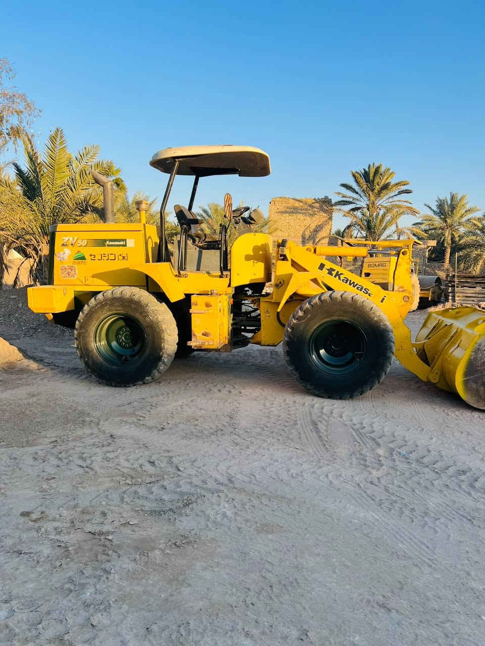 شفل كاوسكي 50zدخول جديد للبيع
شفل جديد تخم تاير 
مكان بغداد 
السعر ٢٤٠ وبي مجال
***********
