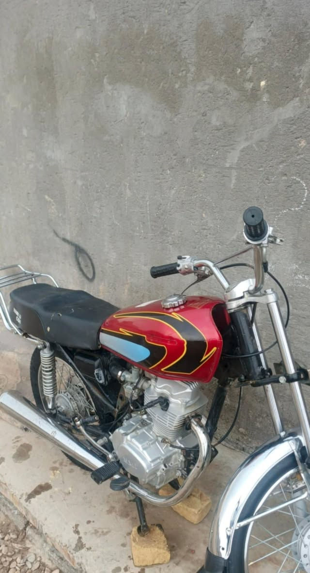 سلام عليكم دراجه نامه شلامجه تعمير25 كلك مستعجل ع بيعتها سعر 600: ولشراي بي خير ويدلل  مكاني قلعه سكر للاستفسار ***********
