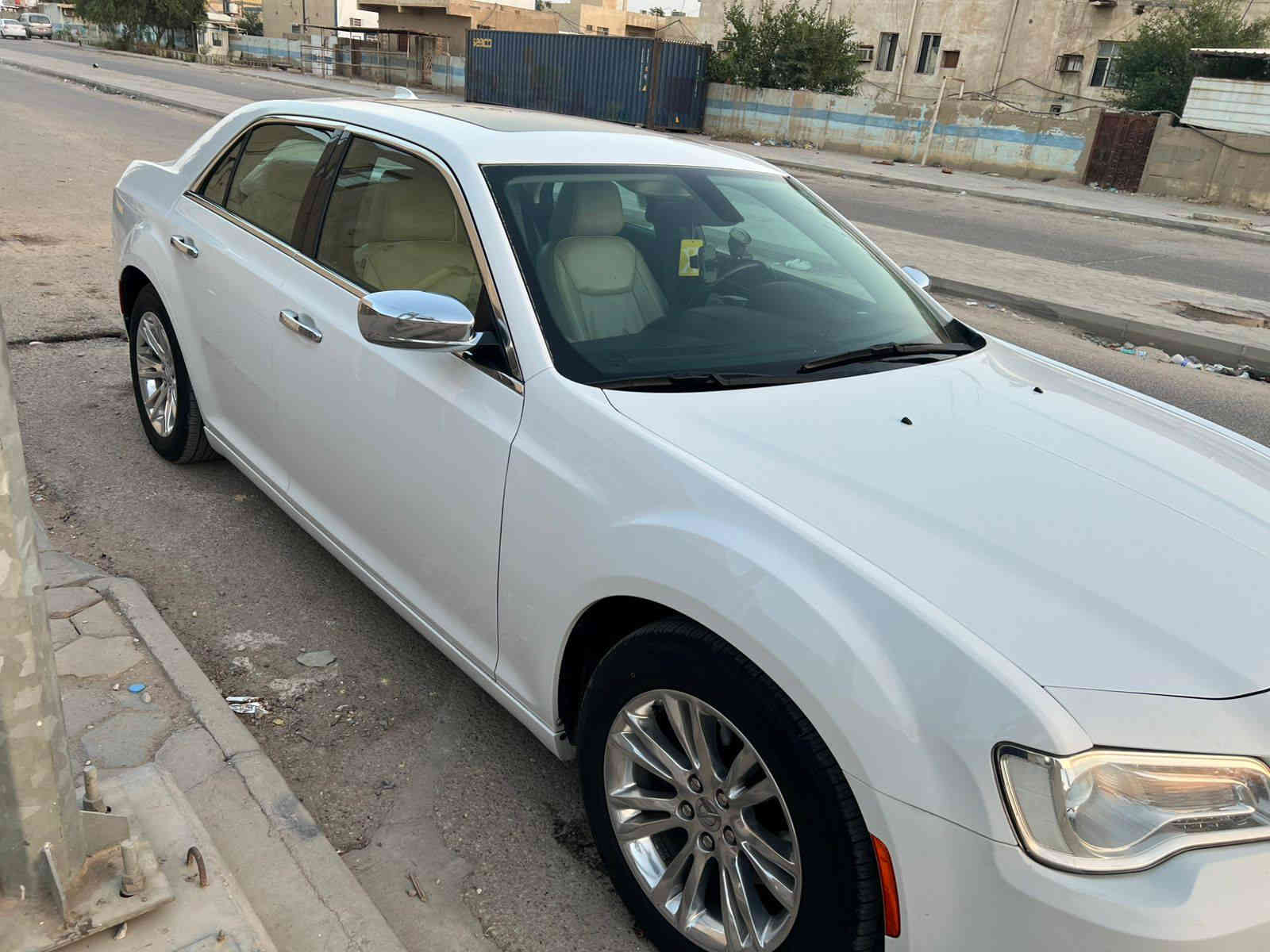 السلام عليكم كرايسلر اوباما موديل 23/15 فول مواصفات c سياره كفاله عامه جديده بمعنى الكلمه مكينه كير حداديه ترايها زيرو تخم تاير باتري جديد سياره ماشيه 77مايل حقيقي سياره استعمال شخصي ممشتغه بالخط او بالعافيه عالياخذها جاهزه للاخير منضومه زينون للايت
السعر 230 اوبيها مجال 
***********
اتصل اوتدلل
