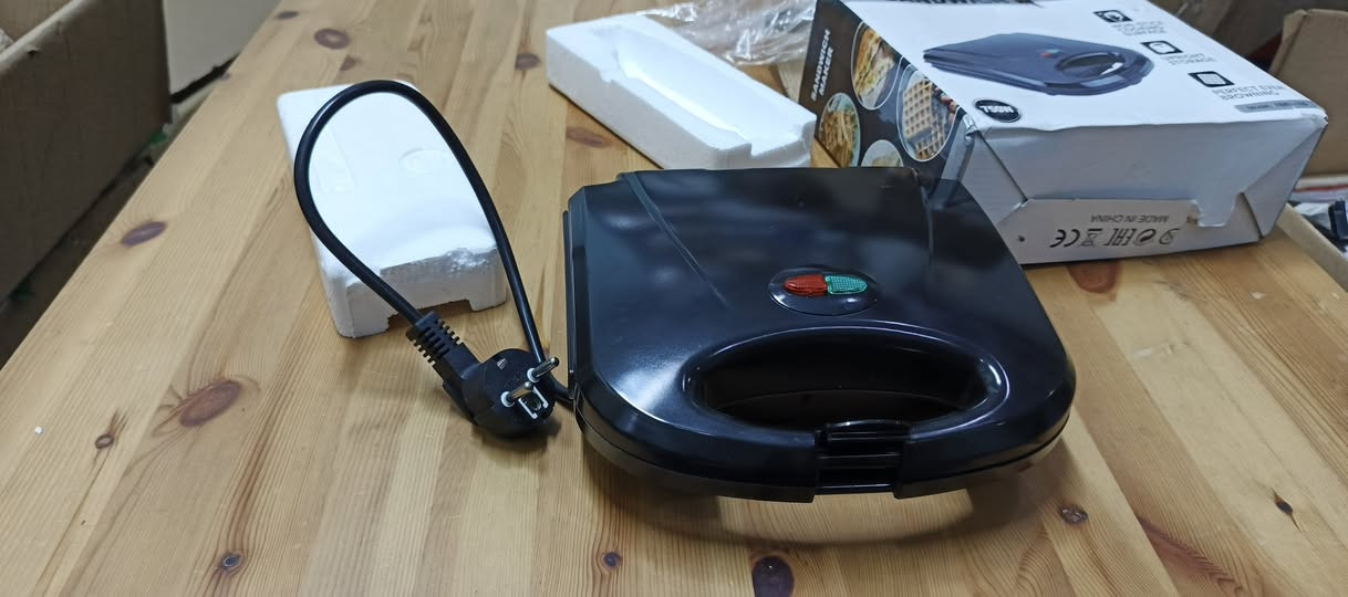 صانعة سندويشات (Sandwich Maker) اول تم  السعر 20 الف كامل ويه التوصيل


**إذا كنت صاحب هذا الإعلان وتريد حذفه لأي سبب، رجاءا أرسل رسالة إلى الدعم الفني**
