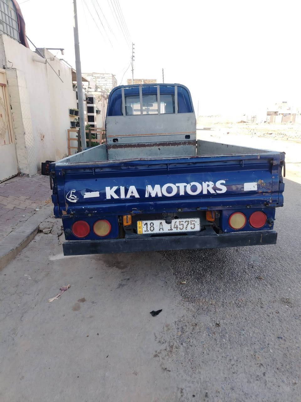 السلام عليكم كيه فحل مسكر موديل ٢٠١٢ محرك كرنفال بم ونوزل التصال على الرقم ***********

