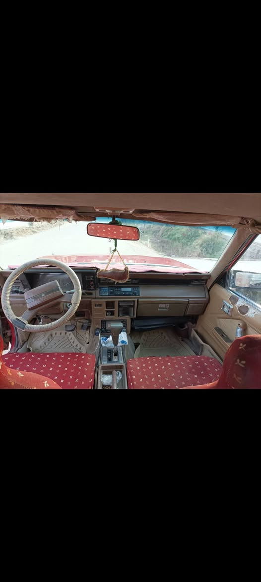 السلام عليكم سوبر 84 سياره جاهزه من كلشي رقم بغداد انكليزي 
تبريد ثلج مكينه فيفيتي ثنين ونص وكير جديد تحويل أي وقت احولك السياره جديده خير من الله  السعر 47 وبيها مجال 
*********** رقم الهاتف العنوان ذي قار سوق الشيوخ
