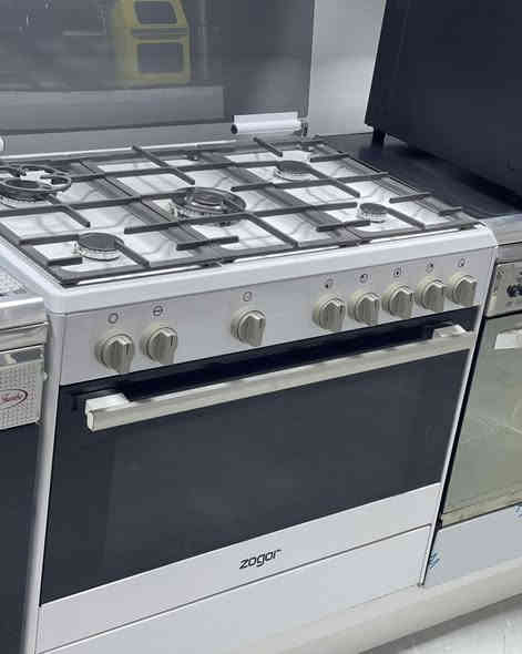 توفرت وجبه جديده من الطباخات المتميزه بجودة عالية وتصميم أنيق يناسب كل المطابخ الحديثة، ويجمع بين الأمان والقوة والأداء.

أهم المواصفات:
🔸 نظام أمان كامل (Full Safety)
– يمنع تسرب الغاز
– انطفاء تلقائي عند انطفاء اللهب
– أمان للأطفال

🔸 عيون إيطالية ساباف SABAF الأصلية
– توزيع حراري متساوي
– إشعال سريع
– عيون قوية وتوربو للطهي السريع

🔸 الفرن تيفال غير لاصق
– سهل التنظيف
– توزيع حراري ممتاز
– يدعم تشغيل شعلة علويه وسفليه
– شواية + ضوء داخل الفرن #العنوان_الناصريه_شارع_السريع_مجاور_محطه_وقود_التضحيه مجمع حيدر الكرواتي  📞 ***********
