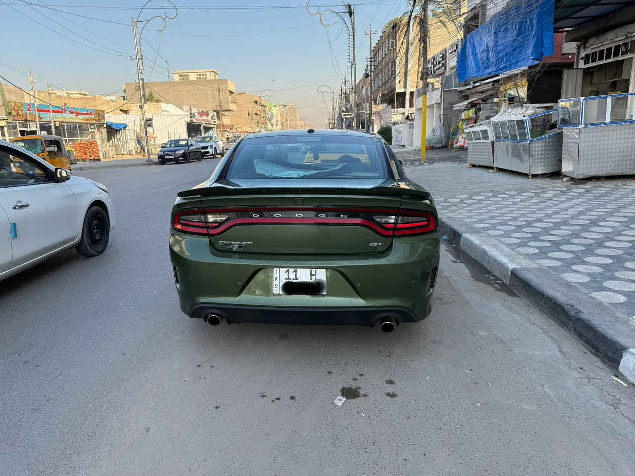 جارجر 19 شركة هارلم GT ( خليجية) فول مواصفات 
بيها ربع باب السايق صبغ وشخطة بالباب الصدر  ماشية 107 ا لف ميل بغداد سعرها 242 ورقة وشراي يدلل ***********

