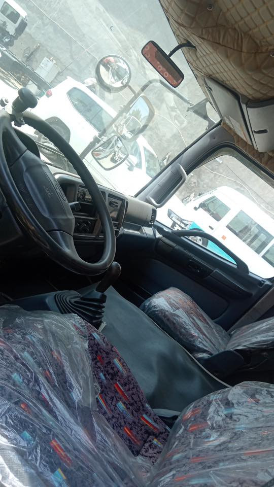 هينو شيطان موديل 2005 اصل رقم قادسية بسمي تك قمارة محرك 70 سوبر طول 6وربع مطولة 50 سانتيم عارضها 185وبيها مجال رقم الهاتف *********** مكانها بغداد
