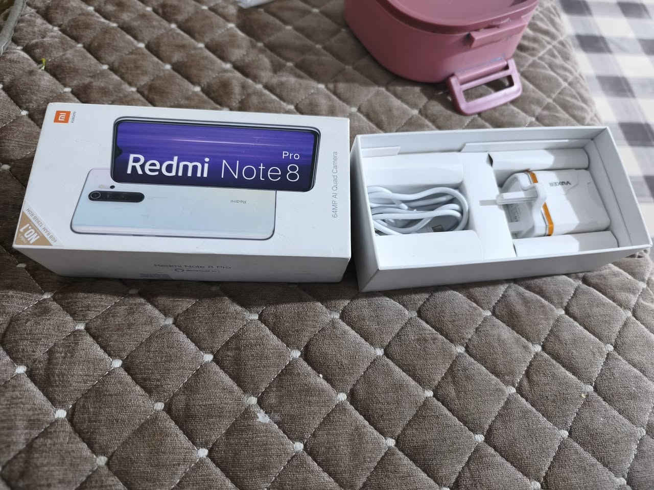 السلام عليكم مبايل ريدمي نضيف جدا مامفتوح  شرط الفحص السعر 125 المكان بني منصور ***********
