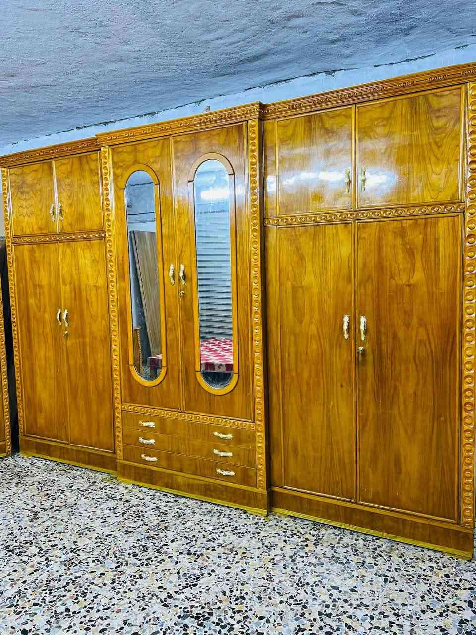 غرفه ام سته ملحـققق داخل وخارج صاج غني عن تعريف 
عباره عن زان مصري ⚜️
مستخدمه شي قليل سعر 750
اكو توصيل 
للحجز ولستفسار
 ‏‪+964 777 483 6138‬‏
🚛".


**إذا كنت صاحب هذا الإعلان وتريد حذفه لأي سبب، رجاءا أرسل رسالة إلى الدعم الفني**