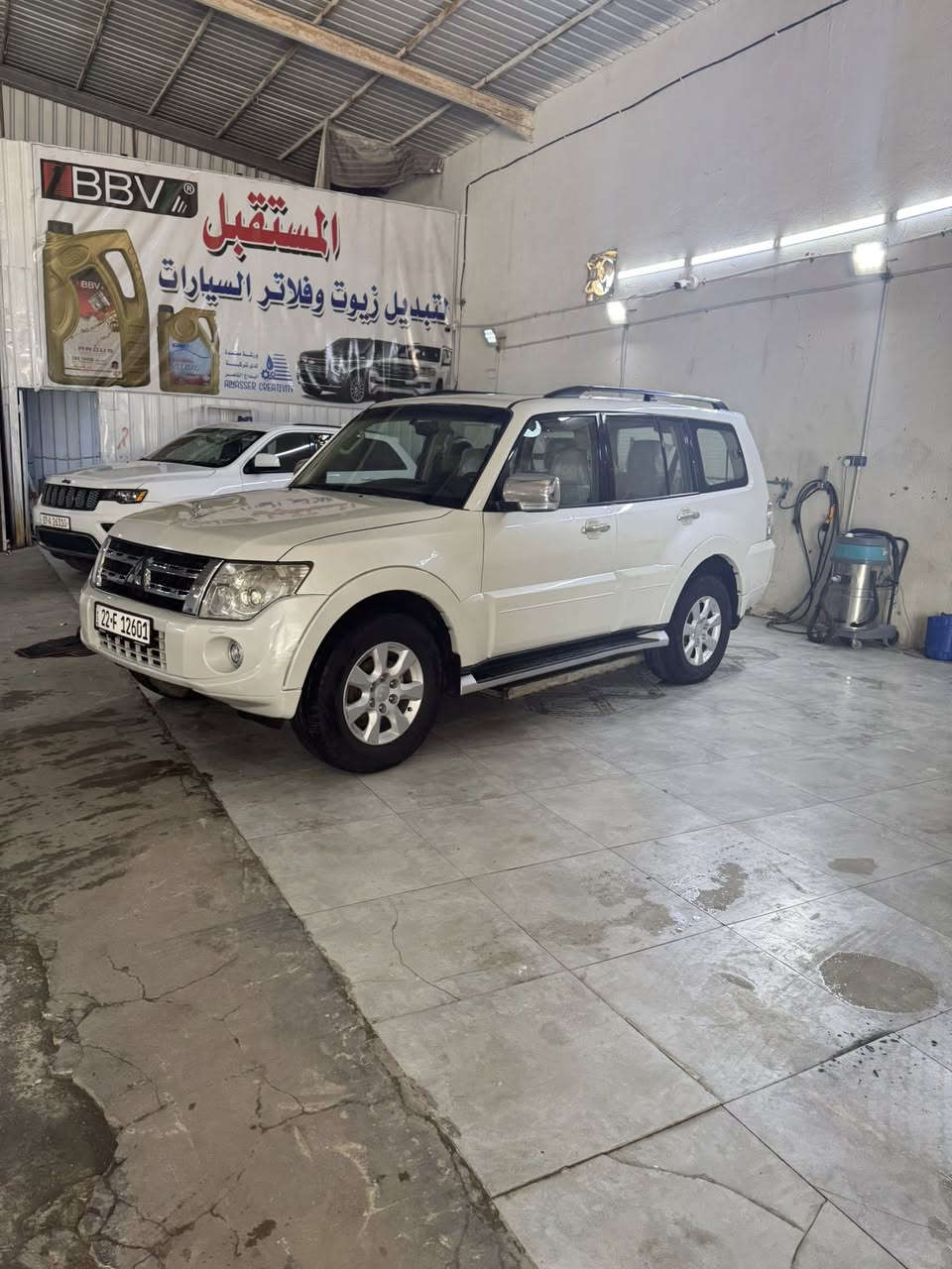 🚘 للبيع ميتسوبيشي باجيرو 2014 حبتور خليجي - فول مواصفات 🚘

🔹 رقم أربيل
🔹 محرك 3.5 V6
🔹 جير أوتوماتيك
🔹 دبل Super Select 4×4
🔹 ماشية 200 ألف كم حقيقي
🔹 فتحة سقف
🔹 مقاعد جلد كهربائية
🔹 كروز كنترول
🔹 شاشة وكاميرا خلفية
🔹 تحكم من المقود
🔹 تكييف أمامي وخلفي ثلج
🔹 جنوط أصلية
🔹 ABS + إيرباغات

✅ سيارة نظيفة جداً
✅ محرك وجير ودبل بحالة ممتازة
✅ جاهزة للاستخدام والسفر
✅ لا تحتاج أي مصروف

💰 السعر:165 قابل للتفاوض للجادين

📍 الموقع: الناصرية

📞 ***********

والله يبارك للمشتري نصيب.
