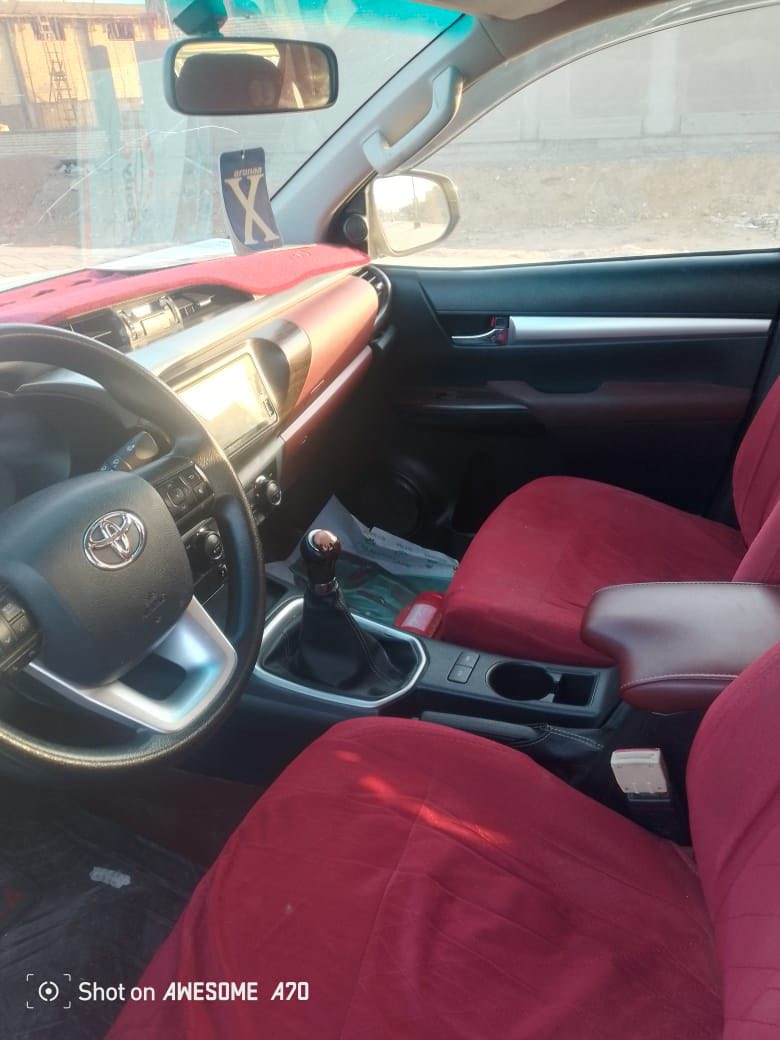 سلام عليكم  هايلوكس فحل  موديل 2023 رقم اربيل الجديد سياره بيها هاي شويه صبغ موضحه بل صوره وبيها بارد على كد ٤ اصابع فقط بأسمي مكاني العزيزيه ماشيه 100 
سياره مستلمها زيرو على ايدي 
وبل عافيه على ياخذها 
سعرها 275$ وبيها مجال قليل للشراي يتصل على رقم 

***********
