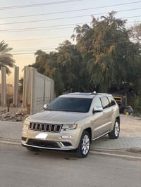 جراند شيروكي • ٢٠١٦ • بانوراما