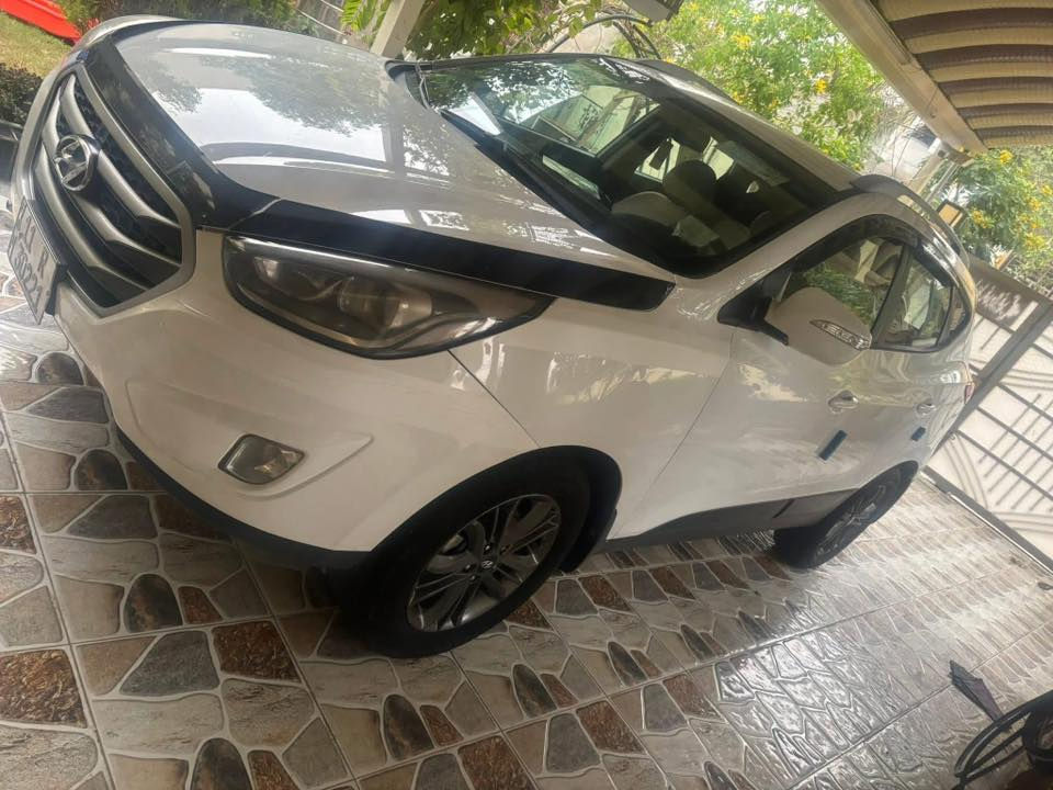 السلام عليكم توسان للبيع موديل ١٥ خليجي السعر ١٥٧ وبيها مجال مكانها ديالى بعقوبة رقم بغداد باسمي
***********
