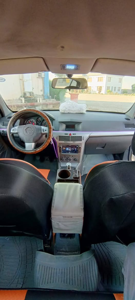 سلام عليكم اخوان سيارة اوبل استرا موديل 2006 رقم اربيل محرك 18 سيارة جاهز هزة براد جديد سيارة بدون حادث صبغ حزام للجمالية سعر 40 بي مجال قليل للطيبين 
***********
*********** واتساب كركوك, العراق
