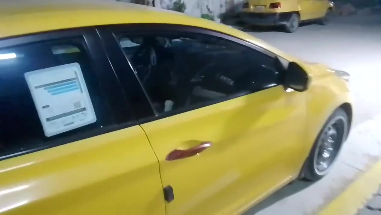 السلام عليكم النترا واررد امريكي مديل 16رقم انكلزي بغداد ***********
