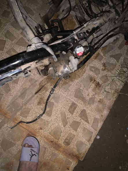 يوجد قطع غياره فورزه للبيع
شتريد مووجود

مثل محركات متوفر عميه بلادي وكير ملغي

سعر المحرك200 الف

شرط الشغل 

بصمه سعر البصمه80 الف

ويل خلفي مع التاير 70 الف

ويل امامي مع التاير 50 الف

كفر كامل اصفر نقص فقط سبع الوجه سعرو150 الف

كفر اسود نقص البجم سعرو 75 الف

بك لايتات سعر العادي 60 الف

والكرستال 70 الف

لايتات اماميه سعر الزوج60 الف 

اشاير سعر الزوج30 الف

فج بريك سعر30 الف امامي خلفي 

ضفيره كامله 50 الف الضفيره 

***********

ا
