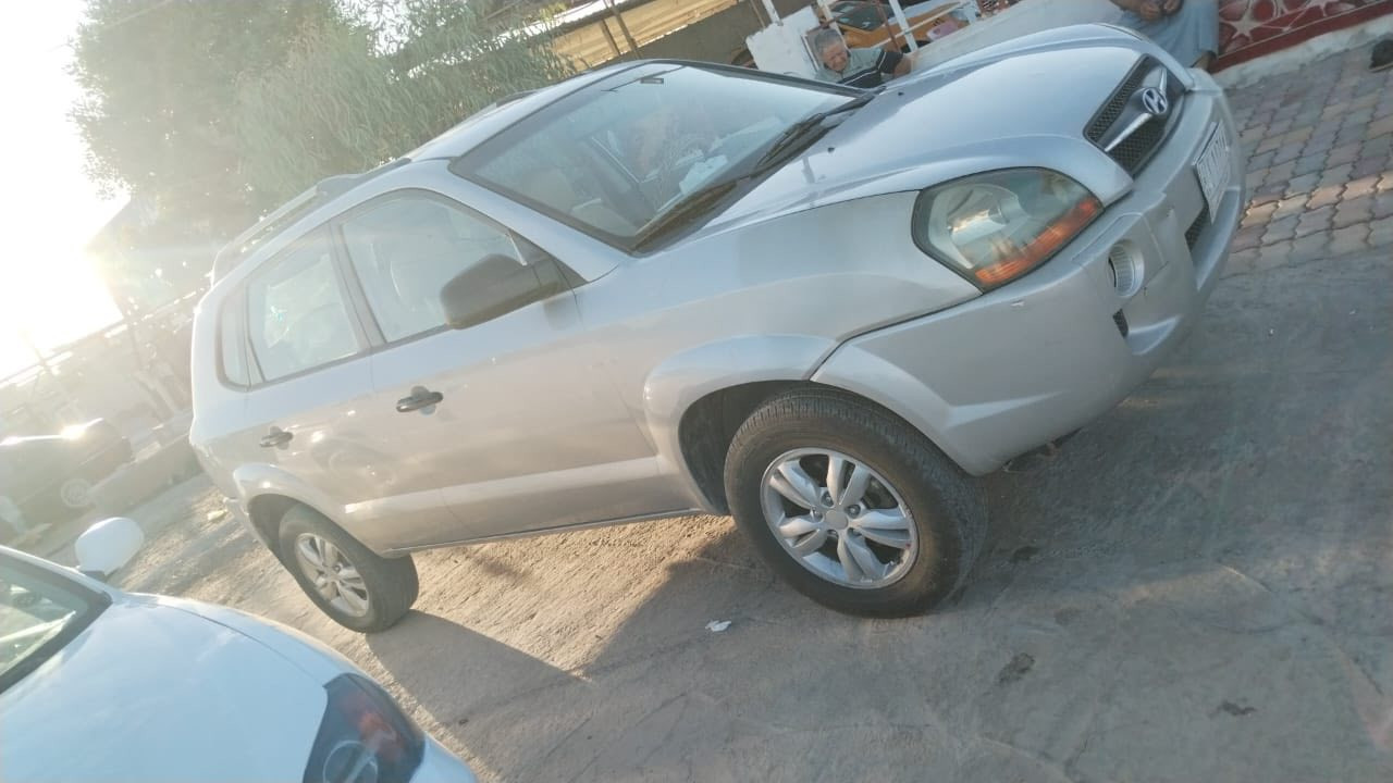 للبيع توسان 2009 رقم أنبار الرقم الجديد تحويل ثاني يوم محرك 2000 سياره نضيفه مكان السيارة الرمادي 
الاتصال ***********
***********
