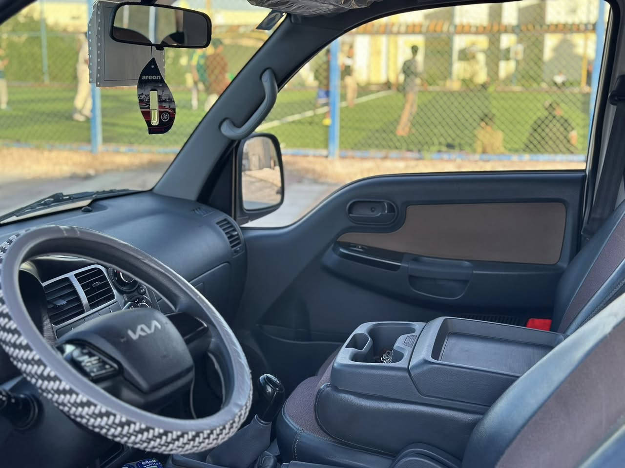 كيا دبل قماره موديل ٢٠٢٥
محرك ٢٧٠٠
رقم بغداد الجديد 
تحويل مباشر شخصي مو شركات 
جاهزة فراش بدي +دوشمه كشنات+كاعيه جلد +تنته مغلفه
سياره جديده كفاله عامه من كلشي 
فول مواصفات للأخير 
للاستفسار 
***********
*********** 
مكان بابل
