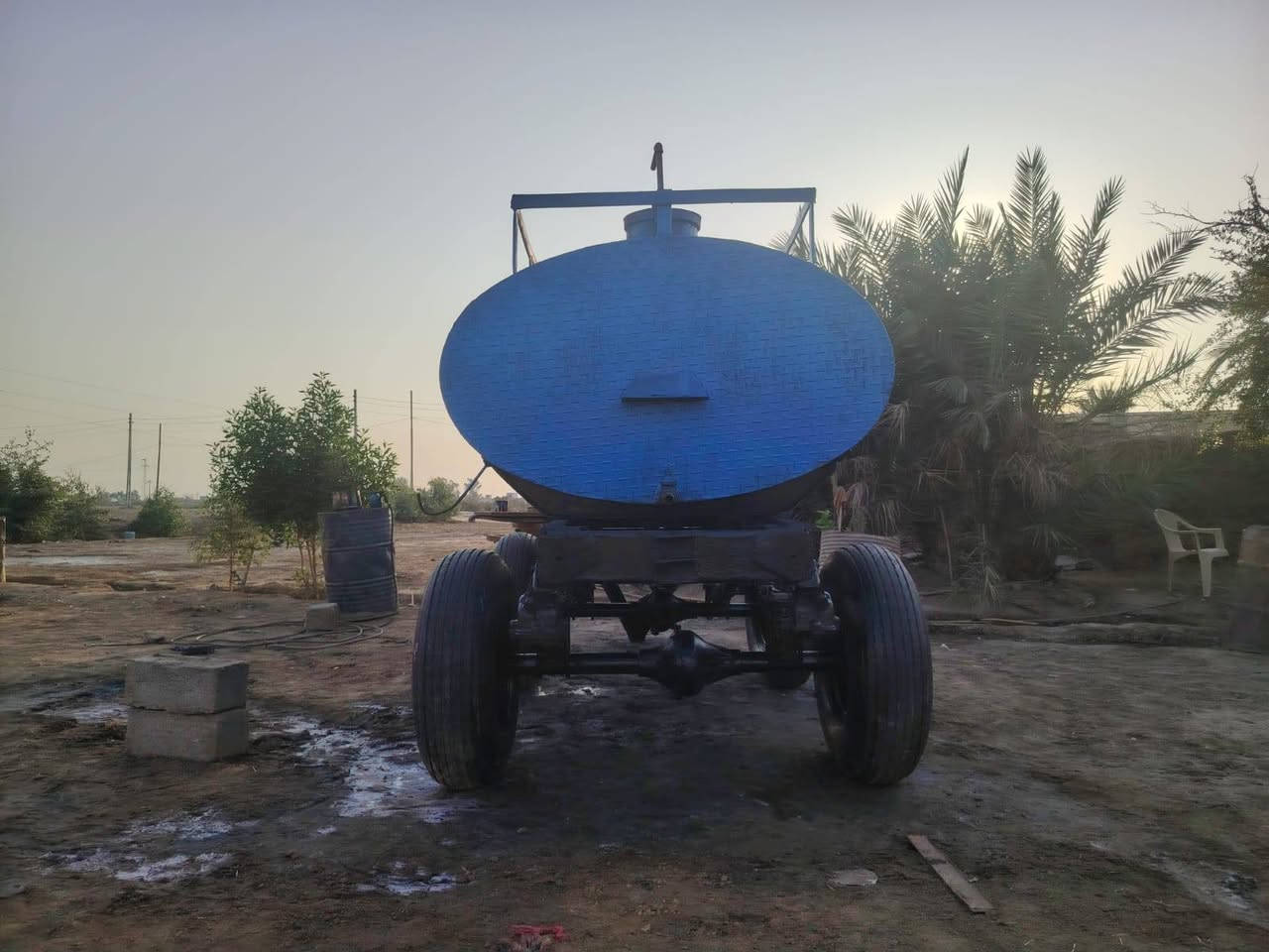 سلام عليكم مقطورة للبيع المكان الديوانية ***********
