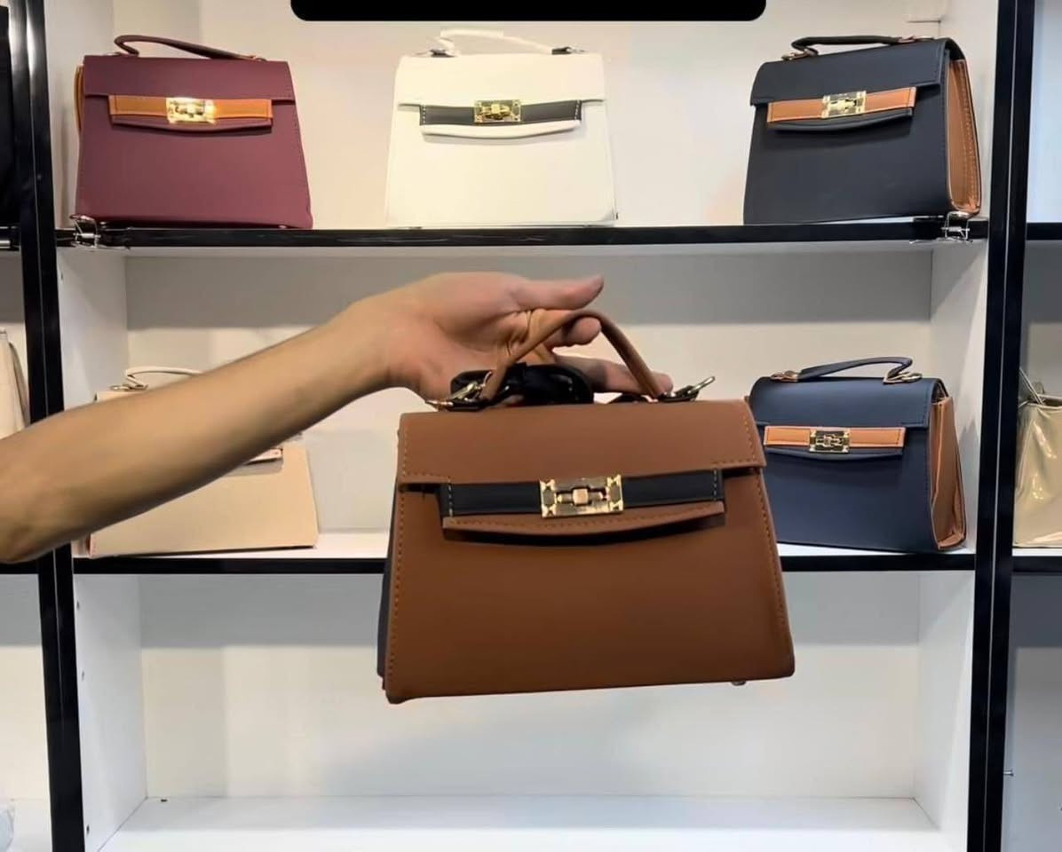 تخفيضات قوية على كل الموديلات
لفتره محدوده 

❄️سعر مفرد 5الاف

❄️سعر موديل الصغير 36 الف درزن

❄️سعر موديل الكبير 42 الف درزن

احجز هسه قبل النفاد 📩

للتواصل 

***********

https://t.me/bagswoman7
