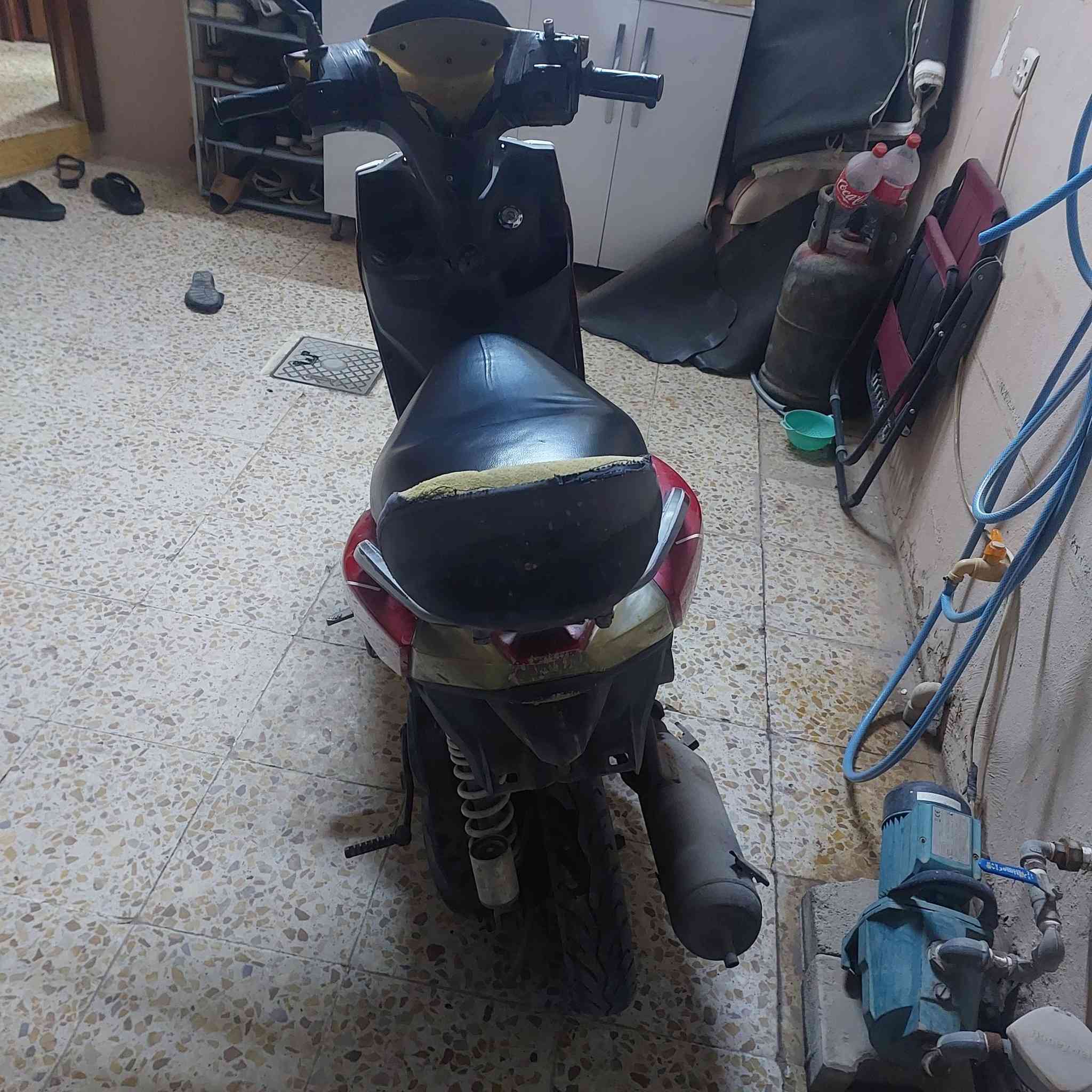 دراجة ماكس fs عدلة موديل 2022
محرك شرط 

كابريتر جديد والباقي كله بلادي

هندر بدون سلف

كهربائيات شغالة

فوول شلعة 

محرك مكفول بدون بخار

السعر 260 وبي مجال او مراوس حسب القناعة

تواصل خاص او رقم ***********
