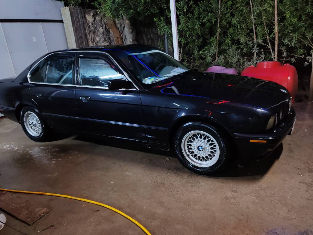 BMW  ٥٢٥ مسكر فانوس 1991
مكينة كير جدد حدادية جديدة جدا قبل شهر بدلتها كلها بديها حلو مابيها حادث مصبوغه جماليه السياره كهربائياتها شغاله تبريد شغال رقم سليمانيه الجديد تريد تحويل تريد وكاله سنوية تسقط ٢٠٢٧
االسعر ٦٥ ورقه
رقمي *********** حلة, بابل
