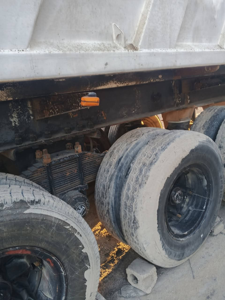للبيع عربانة حدادية شغل الفلوجة تخم تاير ذرعة 32متر ثلاثة محاور شاصي الماني السعر  الاتصال بالرقم ***********
