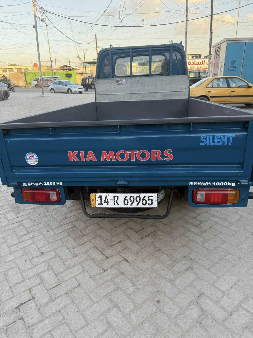 اسلام عليكم كيه ام عيون البيع مديل 2002سياره خير من الله رقم نكليزي   سنويه لا واحد وتلاثين تحويل مباشر  سياره تخم تاير جديد صدر جديد كهربايات كله شقاله مكينه كير اكسن خير من الله مكاني بغداد الحبيبيه السعر ٧٠وبيه مجال الشراي ***********
