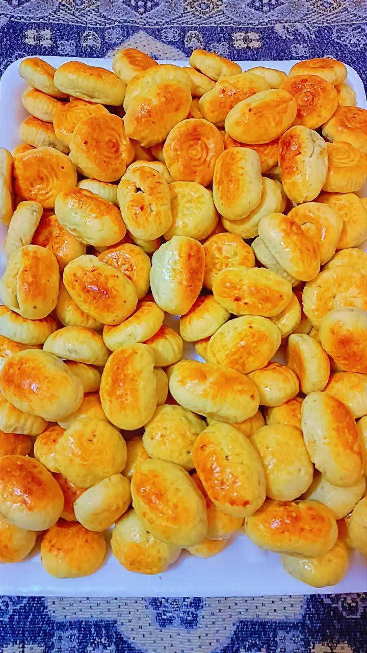 نفتح الحجز عل عيد حبايبي 🥰 
يوم الثلاثاء ول اربعاء كل طلبات تطلع 
الحجز من اليوم استلم عدد محدود وقطع 
لتحب تحجز تراسلني وتدلل  
حشوات تمر +حلقوم +سمسم +مبروش +جوز 
5 حشوات متنوعة حسب طلب 
لتحب تحجز شكل واحد او مشكل او فقط جوز توصيل داخل رفاعي @الجميع إشارة الأصدقاء


**إذا كنت صاحب هذا الإعلان وتريد حذفه لأي سبب، رجاءا أرسل رسالة إلى الدعم الفني**