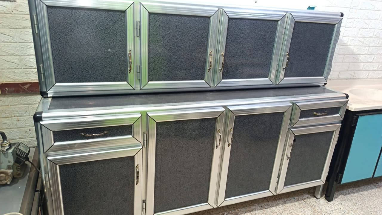 غراض البيع سعر خاص او تصال ***********
