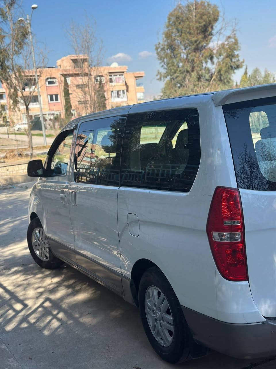 سلام عليكم ورحمه الله وبركاته
***********
للناس إلي يدور سياره نظيفه 
2013 مكان سياره سليمانية مكفولة كفالة عامة 
سعر 172 مجال 
سنوية باسمي جديد لل 2030 هزة جديد 
تفاصيل بالفيديو أسمع للأخير قبل أن تخابر 
من دعاميه للدعاميه بشرط كله بلادي 
***********
ما اجاوب تعليقات الله يوفق الجميع يارب
