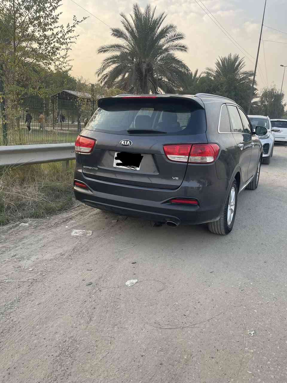 سورنتو 2017 وارد امريكي سياره 7راكب 6سلندر داخلهه اسود حادثهه جملغ وبنيد جارد ومصبغ مكان السياره بغداد هذه رقمي***********سياره لبيع ولمراوس
