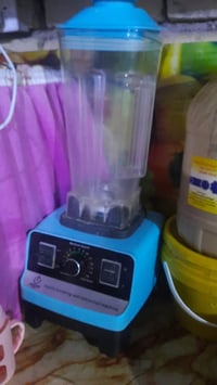 اغراض بيت • غرفة نوم • ثلاجة مجمدة