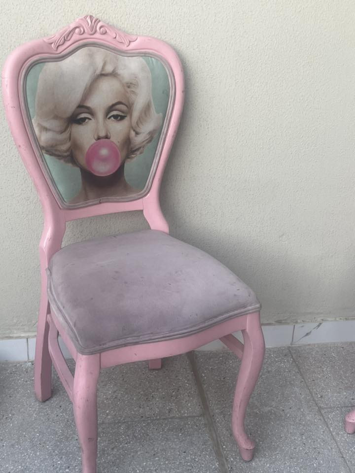 كرسيين وردي 
سعر الكرسيين معاً ١٠٠ الف 

السعر ثابت قفل 🔒 

_غير شامل التوصيل _ الموقع بغداد الكرخ 

رقم التواصل ***********

#اثاث
