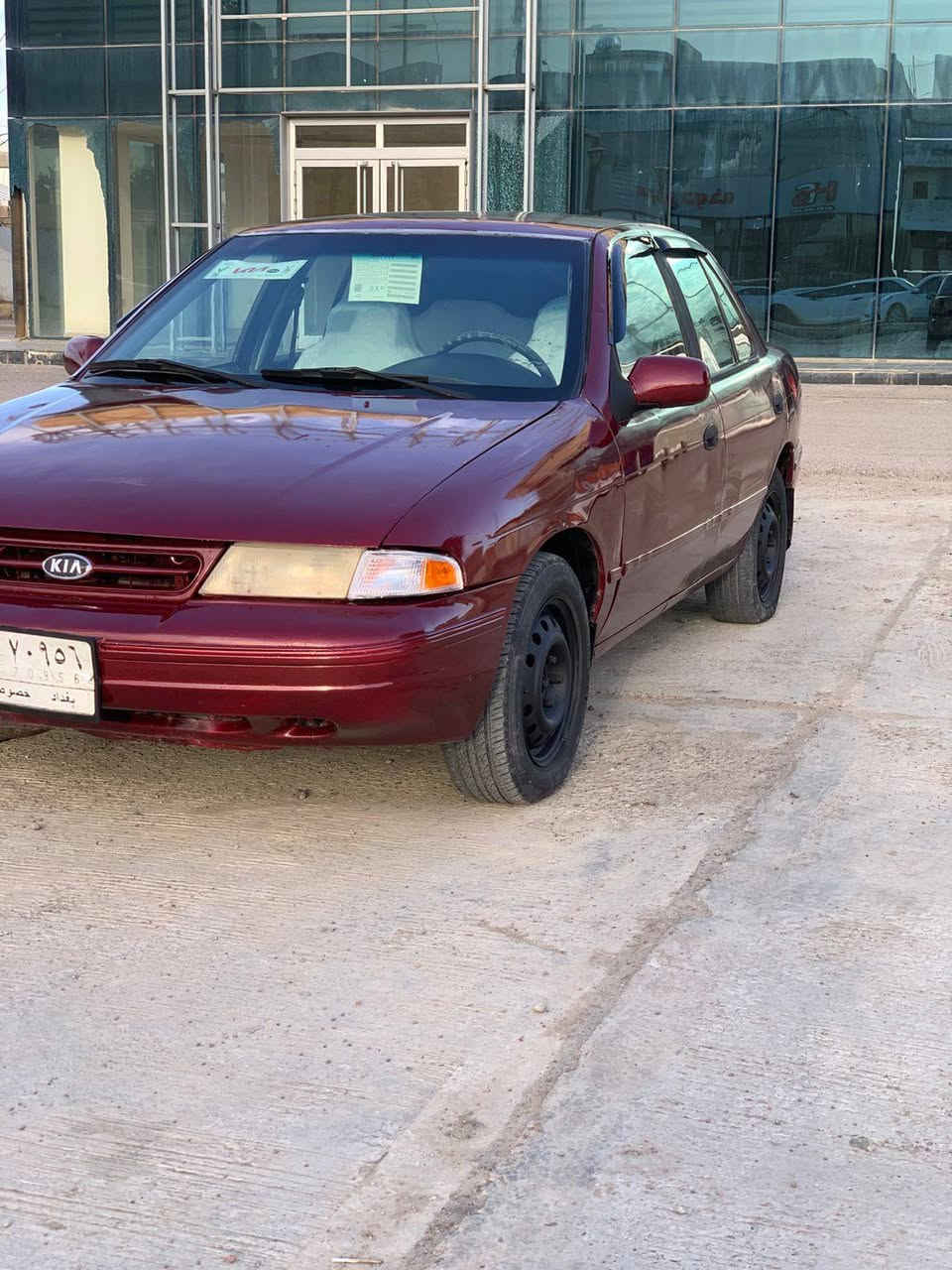 السلام عليكم للبيع كيه سيفيا موديل 1993كير محرك شرط صدر امامي خلفي جديد داخل جديد صبغ عام جمالي بدون حادث رقم بغداد مشروع وطني تايرات جدد مسجل شغال بطاين جدد 
سعر 35وبيها مجال
صلاح الدين تكريت
الهاتف‏‪0771 359 0517‬‏
