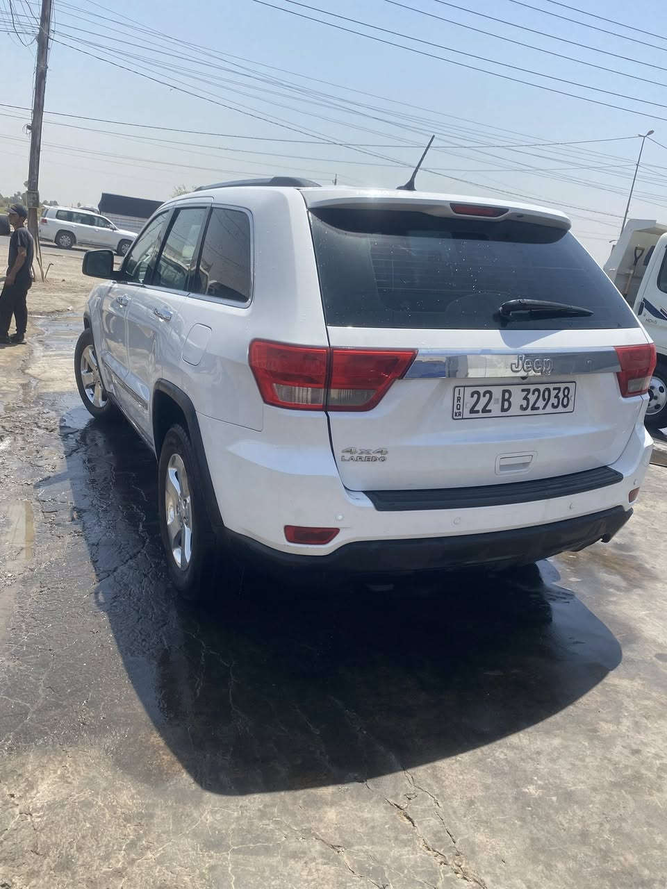 جيب لاريدو موديل ١٣ خليجي رقم اربيل سنويه جديده سياره حيل نضيفه مكفوله من الحار والتبديل والصبغ  
مستعجل ع بيعتهه مكان بغداد الزعفرانيه السعر ١٧٥ والله سعره اكثر بس مستعجل  
***********
