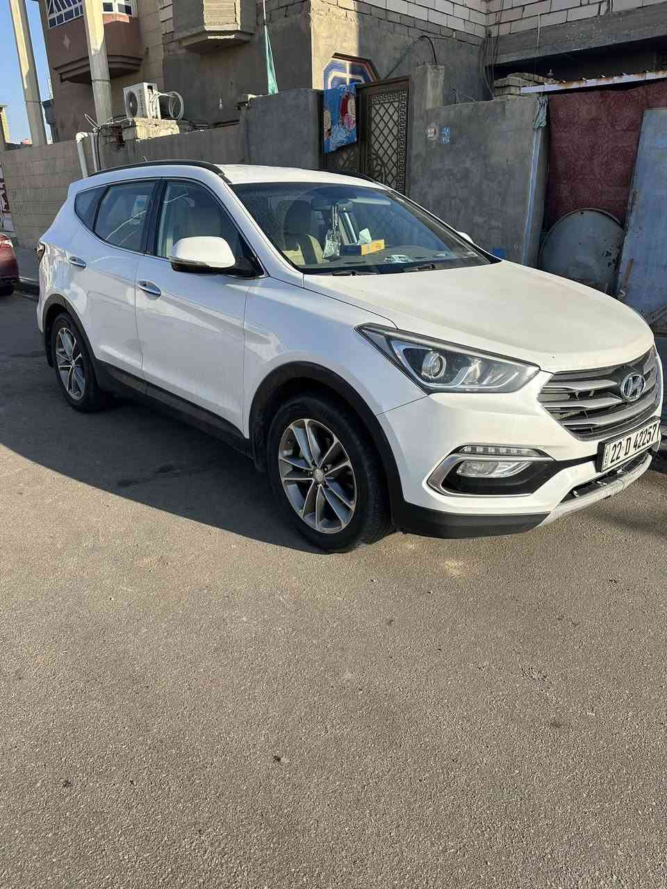 السلام عليكم سنتافي 2018 للبيع مكفوله عام مكينه 4 سلندر 2400 للاستفسار ***********
