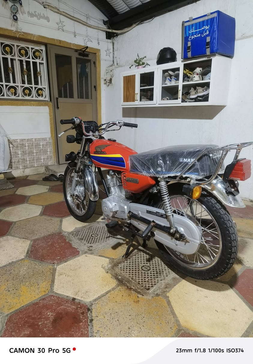 دراجة أصولية مكفولة كفالة عامة وكيلهة الاخوين بوجهك للترقيم مكان بصرة حكيمية (***********)
👆👆👆👆👆👆👆👆👆👆👆
