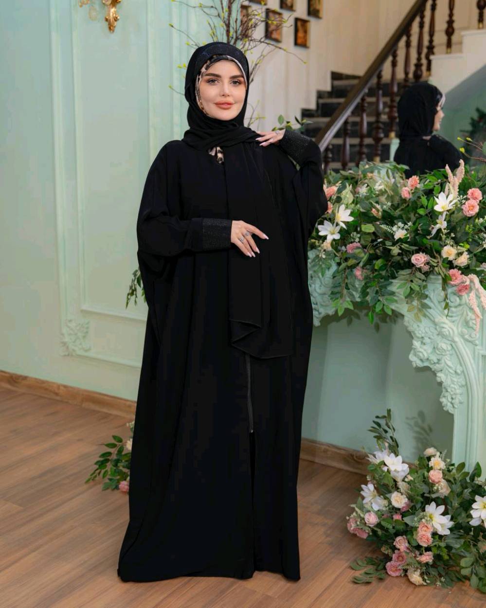 ✨جديدنا وحصري😍
العبائات الراس ماركة الذهبي🥰
موديل امارتي


←فصال: عبايه ام شال تڪون فصال جامعي قطعه وحدة من ظهر تڪون فري سايز تناسب ڪافة القياسات حتى القياسات الخاصـة

←أقماشتها :جرحيت سواد جداً فااحم ڪوالتي عالي

متوفر من طول 150 الى طول 170

💸 السعر:- 40 الف فقط ✅