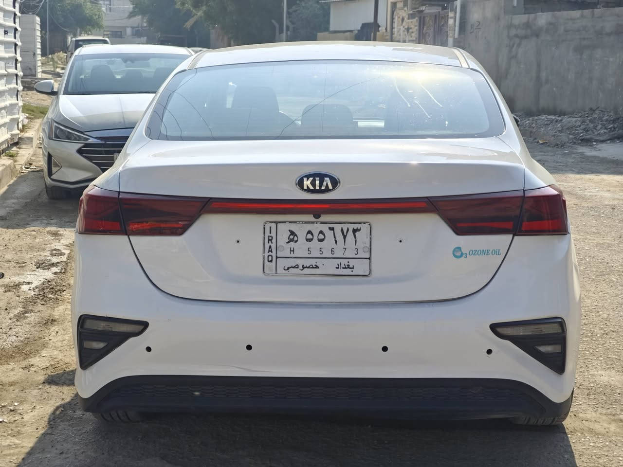 كيا سيراتو 2019 خليجي ، استيراد الشركه الدوليه 
ماشيه 162 الف كم ، محرك 1600 دوش المرغوب 
فول مواصفات (1/1) من عدا البصمه 
السياره بيه قطع صبغ بدون دواخل ابيعلك حزام 
تكم/ شواصي/ لغود/ حوض/ قماره كلهن مكفولات
محرك وكير مكفولات شرط بدون فتح او صوت 
رقم بغداد تحويل مباشر 
العنوان / بغداد / حي الجهاد
السعر / 126 ورقه  
للاستفسار / *********** واتساب او اتصال
