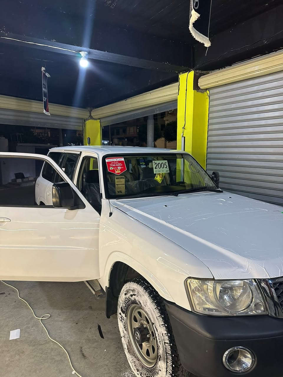نیسان پەتڕۆڵ ٢٠٠٥ بێ لێدران بێ بۆیاخ 
سەیارەکە ماشەڵای دەوێت لەجوانی 
هەموگیان بەشەرت سەنەوی نوێیە
 غازو بەنزین
٤تایەو ویلی لۆکی لەژێرە 
نمونەیە لەجوانی 
شوێن ڕانیە
نرخ١٥٠$
ژ.م ***********
تکایە گەر موشتەری نیت 
سەرمان مەیەشێنە
لەگەڵ رێزم
