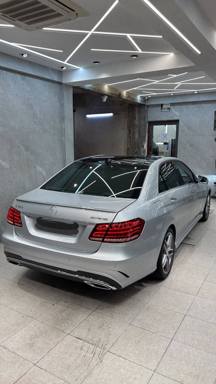 سلام عليكم
-للبيع
W212 e350 موديل2016 تو ويل
-رقم بغداد
-ممشى السيارة 47الف
-انارة داخلية بلادية
-سستم صوت harman kardon
-5بردات
-كت AMG اصل
-كشنات جلد(تدفئة)
-3وضعيات قيادة (eco-normal-sport)
-كامرات360درجة
-حساسات امامية وخلفية ونقاط عمياء
-اوتو هولد
-تحديد مسار
-مانع تصادم 
-مثبت سرعة
-نقطه عمياء
-بنوراما
-اوتو بارك 
-تحكم ستيرن كهرباء
-كشنات خزن ميموري3وضعيات 
-صندوك كهرباء
-لايتات دايمك 

للاستفسار:-***********
