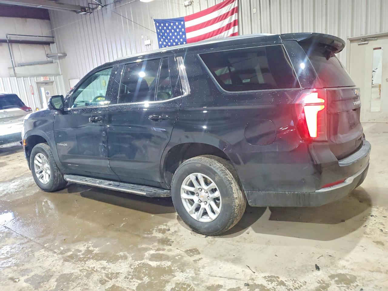 🚨 تنويه مهم
هذه السيارة معروضة في المزاد الأمريكي 🇺🇸
والمزايدة والشراء تتم عن طريق مكتب الباخرة للمزادات 🇮🇶
🔥 تدخل بكتاب الشهداء
───────────────
🚗 نوع السيارة:2025 CHEVROLET TAHOE K1500 LT
📅 تاريخ المزاد:الاثنين 23-03-2026
💰 السعر: يتحدد داخل المزاد
📊 الممشى:21941 ميل فعلي
🛠️المحرك: 8 سلندر / 5.3 لتر
───────────────

🔥 مجاناً مجاناً مجاناً
📄 تقرير كارفاكس مجاني بدون أي مقابل
───────────────

🚗 سحب السيارة خلال 24 ساعة من وقت التسديد
💸 حسابات مخفّضة وعمولات أقل من السوق
───────────────

🚢 الشحن متوفر من:
🇺🇸 🇨🇦 جميع الولايات الأمريكية والكندية
➡️ شحن مباشر إلى العراق
➡️ العقبة – جبل علي – ميرسين
───────────────

🛃 تخليص كمركي كامل من ميناء أم قصر
🏔️ تخليص كمركي إلى إقليم كردستان
🇯🇴 شحن مباشر إلى عمّان (العقبة)
🇹🇷 شحن إلى ميناء ميرسين – تركيا
───────────────

🏢 فروع الشركة:
📍 الفرع الأول: بغداد – السيدية – الإعلام
📍 الفرع الثاني: الإمارات العربية المتحدة – الشارقة – الصناعية 4
───────────────

👥 مجموعة البيع والشراء:
https://www.facebook.com/share/g/17pXXBgeeU/?mibextid=wwXIfr

───────────────

🎵 TikTok:
https://www.tiktok.com/@al_bakhera?t=8qGOLioZlVE&_r=1

───────────────

📞 للاستفسار والتواصل:
+9647739115599


**إذا كنت صاحب هذا الإعلان وتريد حذفه لأي سبب، رجاءا أرسل رسالة إلى الدعم الفني**