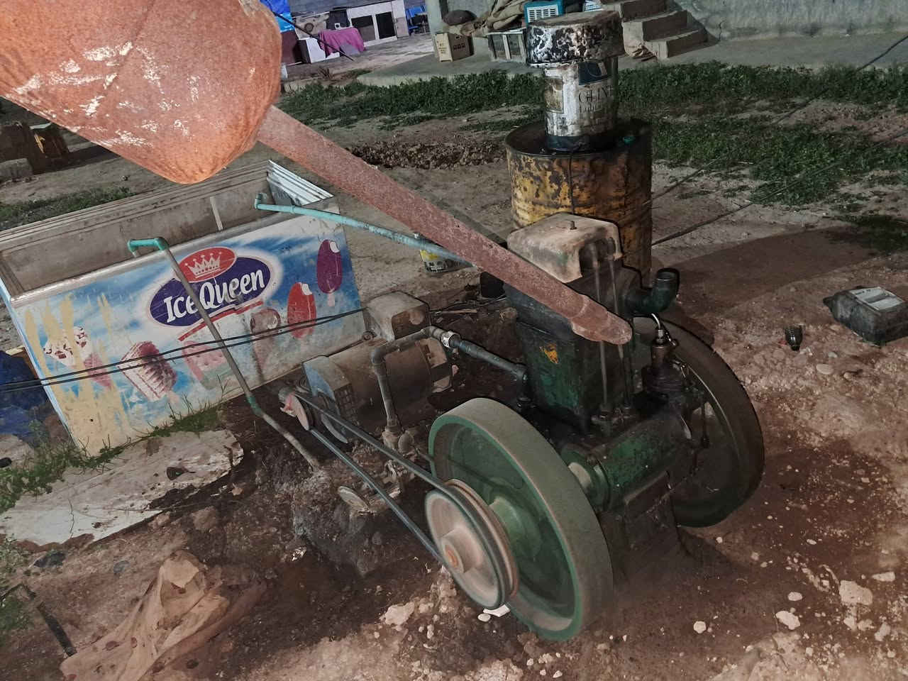 لبيع لستر ٨ حصان مكان البجواري السعر ٦٥٠ رقم تلفون *********** ***********
