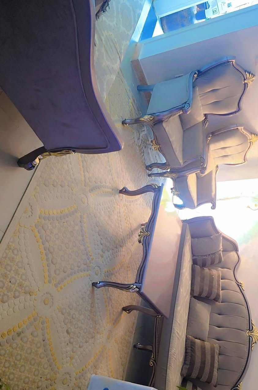 تخم عشر مقاعد نظيف جدا استعمال قليل سعر مليون وربع مكان لبياع مجمع لسلام السكني


**إذا كنت صاحب هذا الإعلان وتريد حذفه لأي سبب، رجاءا أرسل رسالة إلى الدعم الفني**