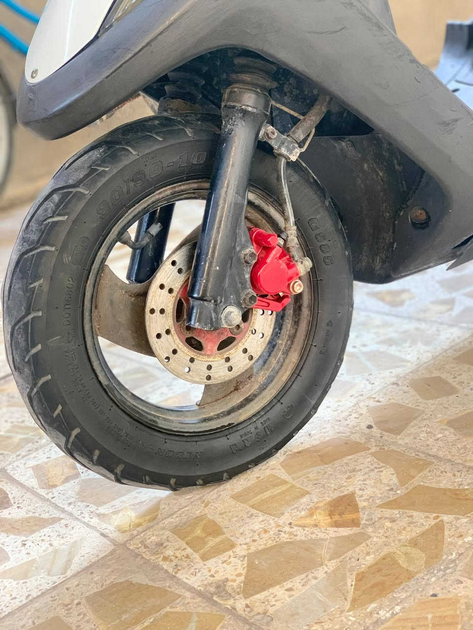 للبيع ماكس عدله بوشه 49ما مفتوحه حاويه كلجات رياضي حاوية شلعه فول كلشي شغال
سعر مليون 150 وبيه مجال 
بصرة قضاء المدينه 
رقمي ***********
