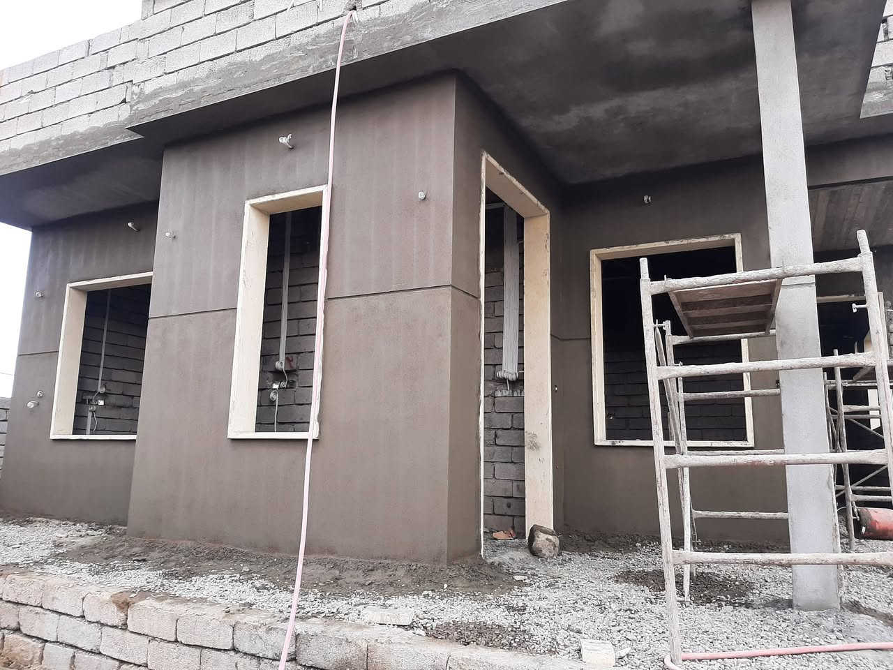 السلام عليكم يوجد كادر لبخ متفرق حاليآ التصال بل رقم *********** ومن الله التوفيق
